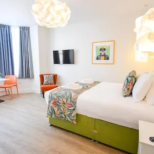  Aparthotel The Birchover Residences Trent Bridge